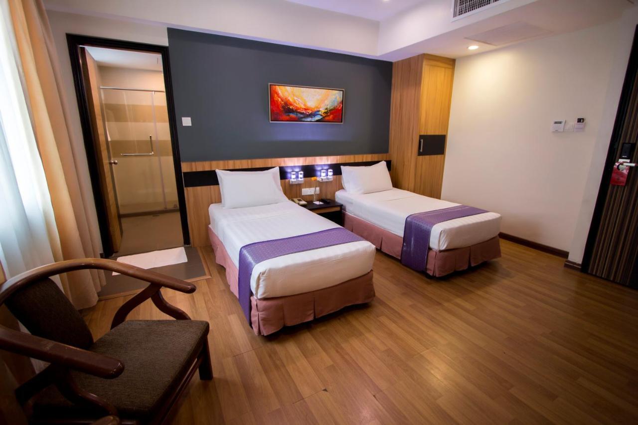 Mariner Hotel Labuan Exterior foto